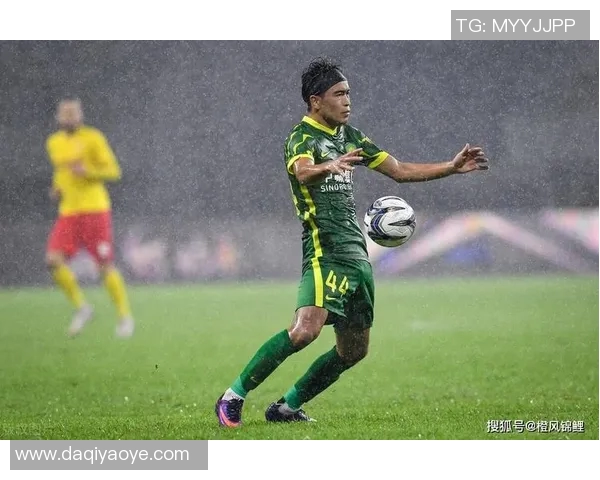 德国足球新星亚当斯崭露头角凭什么成未来之星